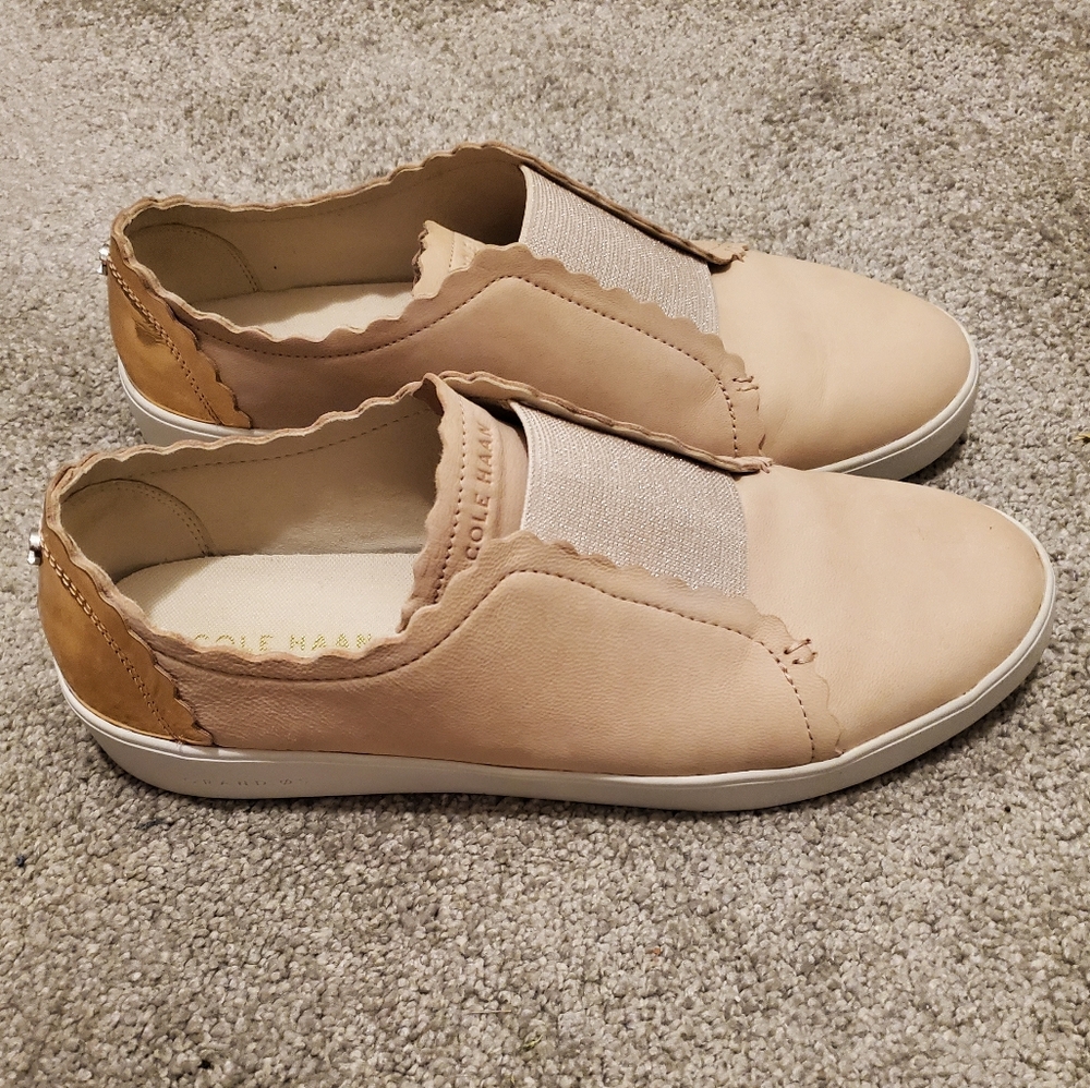 Cole Haan Blush/Rose Gold Grand Crosscourt Street Scallop Slip On Size 9